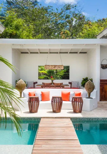 Room Exterior, garden and plunge pool